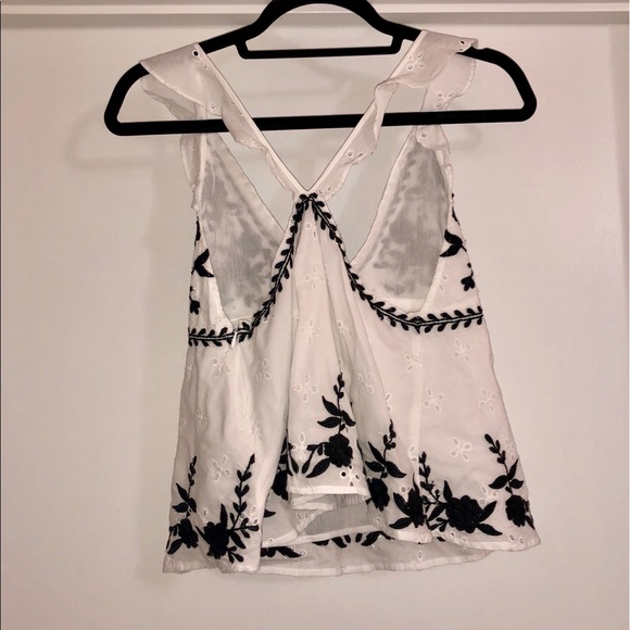 Zara White Laced Tank - Picture 2 of 3